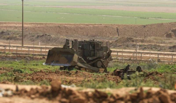 توغل إسرائيلي محدود شمالي القطاع وجنوبه